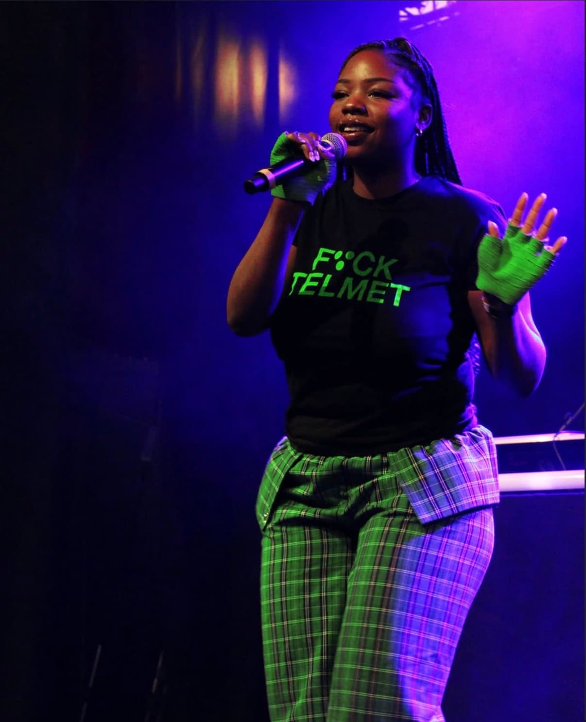 Martina en prise éditoriale contrastée